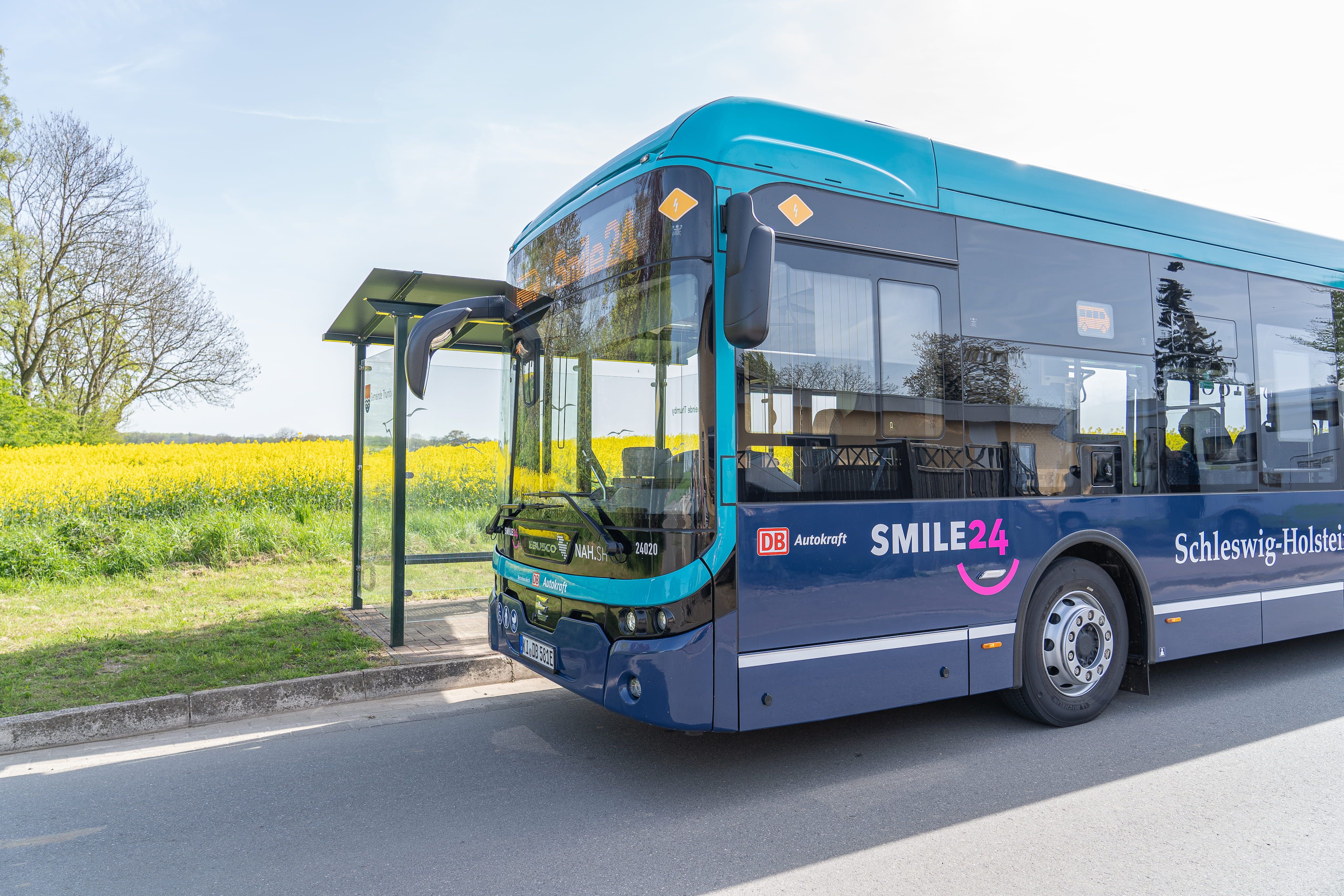 Smile24 Bus
